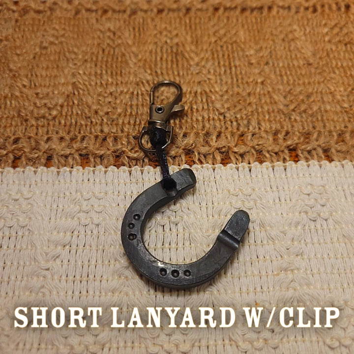 horseshoe keychain with short lanyard with clip