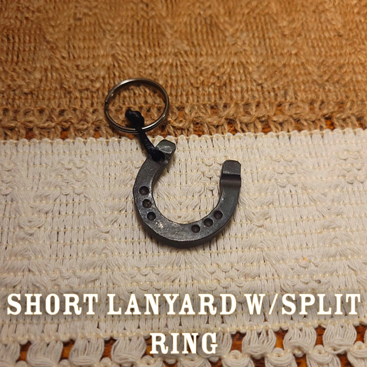 horseshoe keychain with short lanyard with split ring